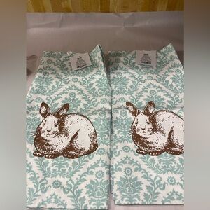 Lot of 2 Hobby Lobby Green Kitchen Tea Towels 28"x20" Bunny Rabbit Image